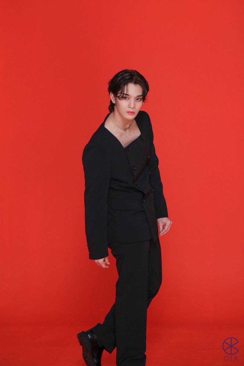 '0 or 1' 자켓 촬영 비하인드 (3)

#배진영 #BAEJINYOUNG #CIX