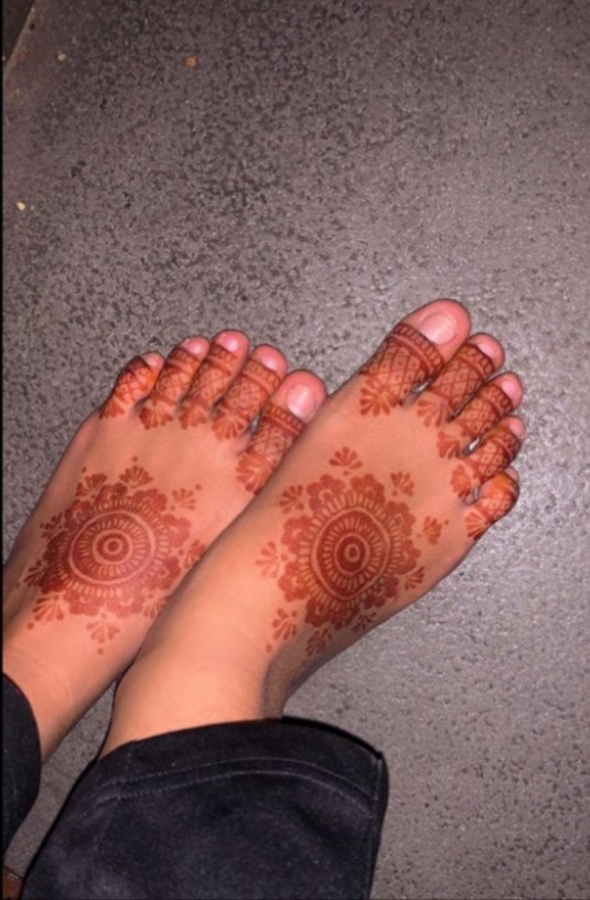 ਫੋਨ ਮੇਰੇ ਤੇ ਫੋਟੋ ਤੇਰਿਆਂ ਪੈਰਾ ਦੀ...... 📞🎶📸💕🧿