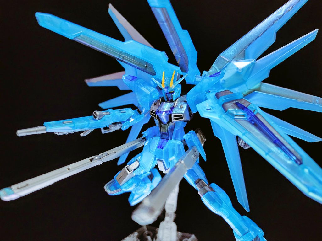 FREEDOM 完全生産限定盤 オリジナルガンプラ付 西川貴教 CD+ガンプラ FREEDOM 完全生産限定盤 オリジナルガンプラ付 西川貴教 CD+ガンプラ