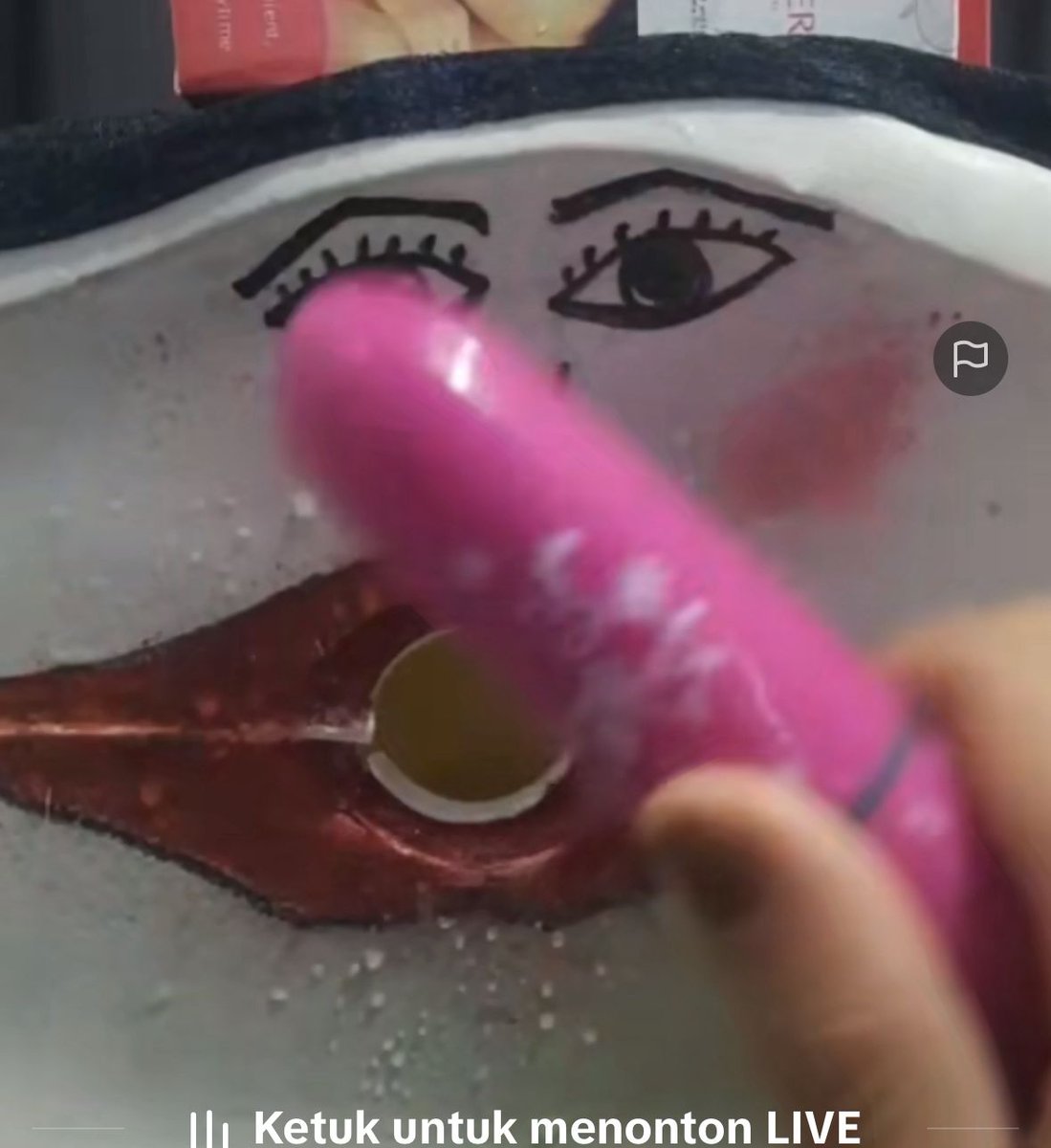 Nalabastiaar's tweet photo. Liat di sosmed tiktok kirain alat pijet wajah ternyata bisa juga buat bawah

Ada yg pernah liat kah di live tiktok? https://t.co/R6KVDZWgms