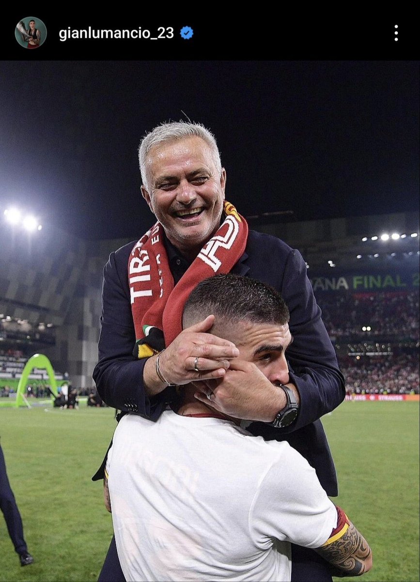 Out Of Context Football tweet media