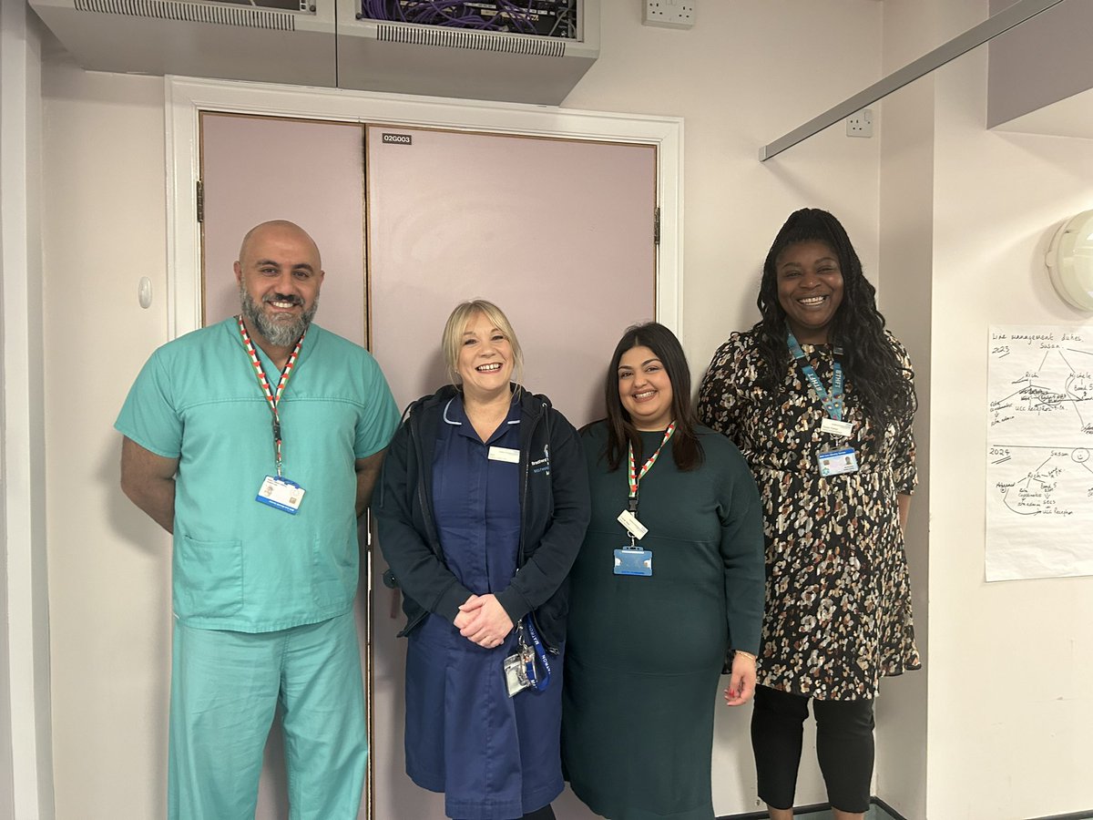 Huge congratulations to Tameem Tawfiq for taking up Specialty Lead role for Acute Medicine. A very productive leadership meeting this morning with the team, looking forward to exciting times ahead 🥳🩷🥰 #SLT #acutemedicine @Fazzam1989 @melstack04 @Mel_Pickup