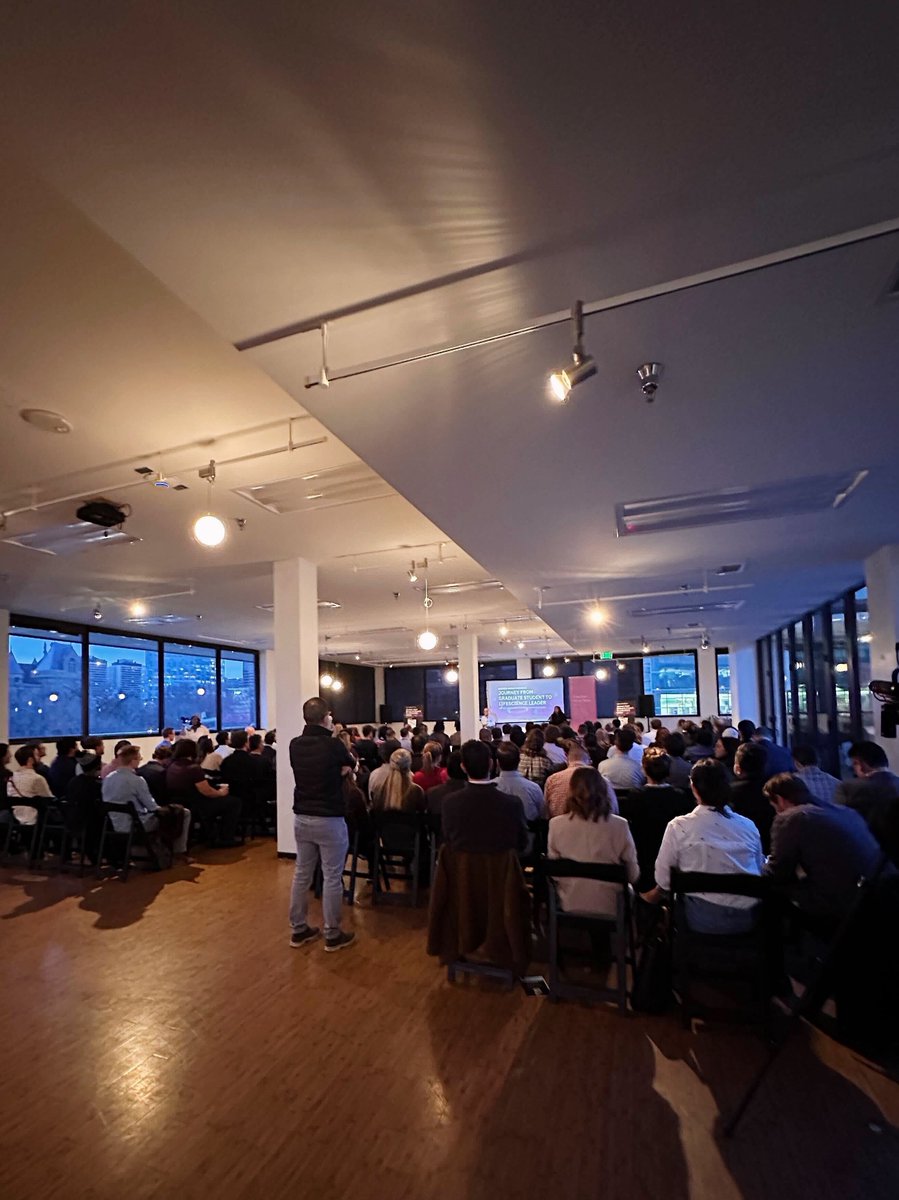 A night at the Leonardo🎨

@AltitudeLab’s sold-out #UtahTechWeek event last night featuring RX co-founders @RecursionChris & Dean Li was nothing short of inspiring.

We had a full house join us to hear reflections on Recursion’s earliest days & advice for #lifescience leaders.