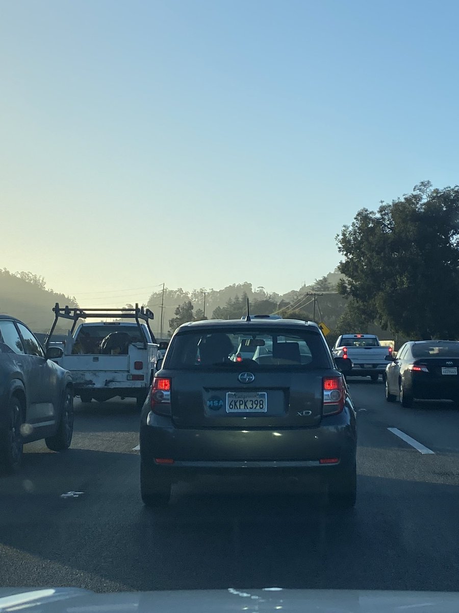 Morell4Luis's tweet image. #PoderosoProhibido 😂😂 la vengo cantando en 101 north @eltalcha @ruleiro