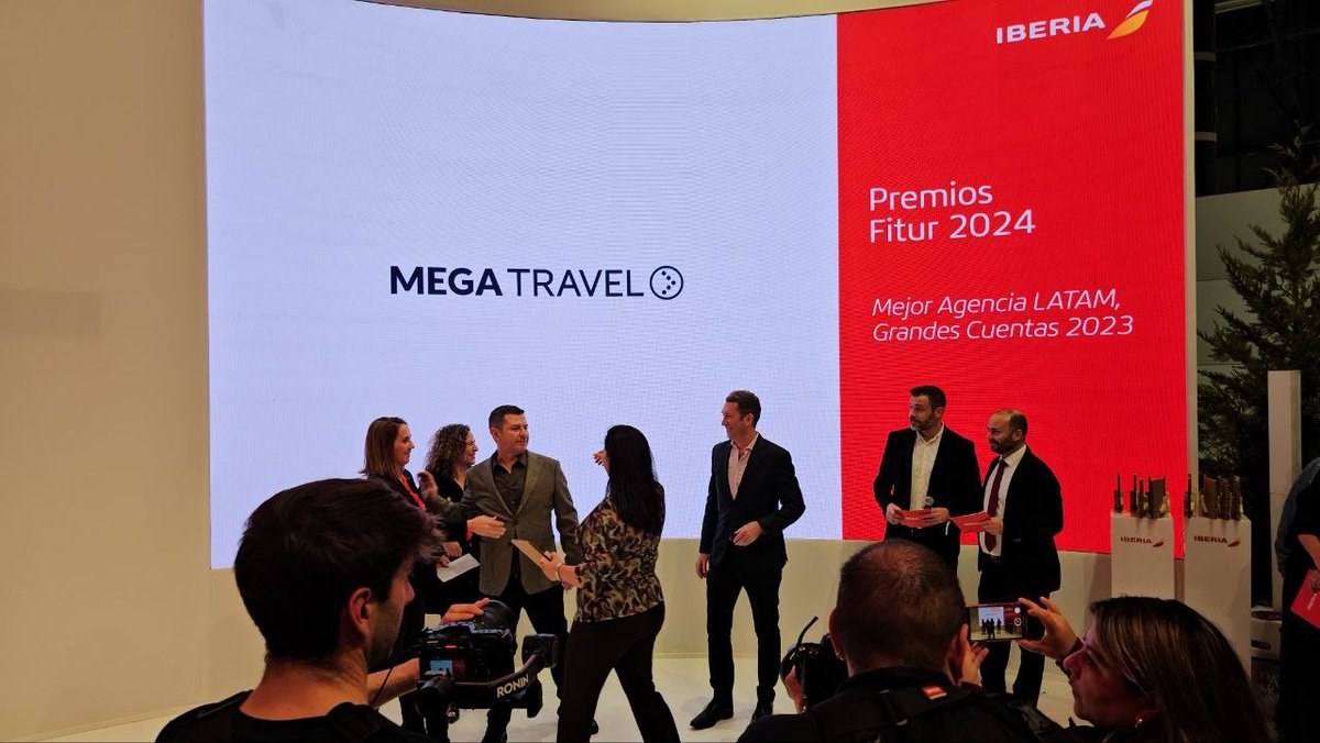 eyilmaz_mx's tweet photo. 💪 @Iberia informa que somos uno de sus "Top Accounts" en #Latinoamérica . Agradecemos el reconocimiento.  Es un placer trabajar con #Iberia ♥️
#FITUR sigue bien 💪🇪🇸⭐️😎
@Exa_Travel @MegaTravel_MX #1mundodeposibilidades https://t.co/VePpSn4y6e