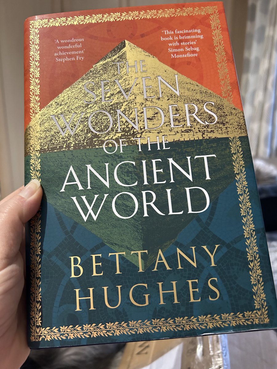 Thanks to ⁦@bettanyhughes⁩ for my beautiful signed copy of her new book from ⁦@WaterstonesNG⁩ #History