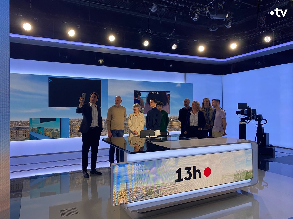 📺 👀 Ils sont venus visiter les coulisses de l’info !   

🗓️ Au programme pour les 8 lecteurs de <a href="/OuestFrance/">Ouest-France</a> : conférence de rédaction du JT 13h, découverte des plateaux, immersion dans la régie et échanges avec nos équipes.

On rattrape ? 👇