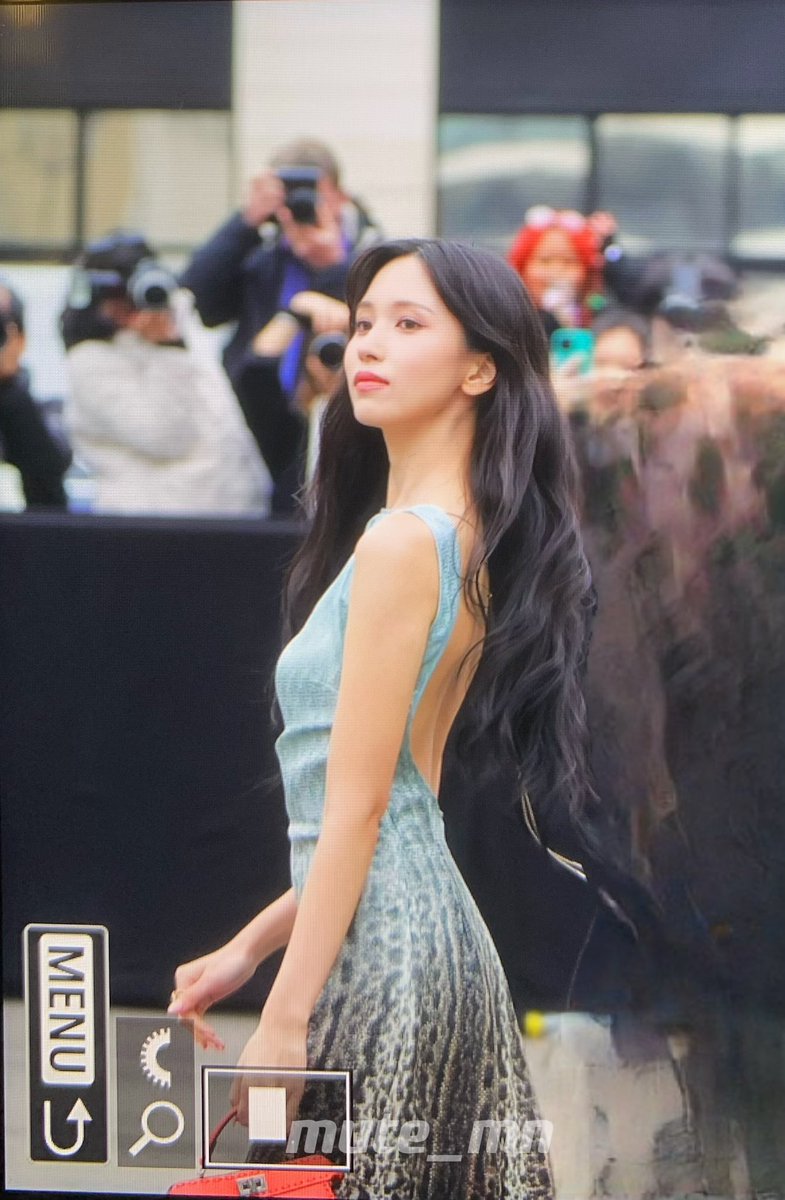 mute_mn's tweet photo. 240125 FENDI
#FENDICoutureSS24xMINA
#FENDIxMINA 
#TWICE #트와이스 #トゥワイス
⁠⁠#MINA #미나 #ミナ https://t.co/0W4xd7qJMh