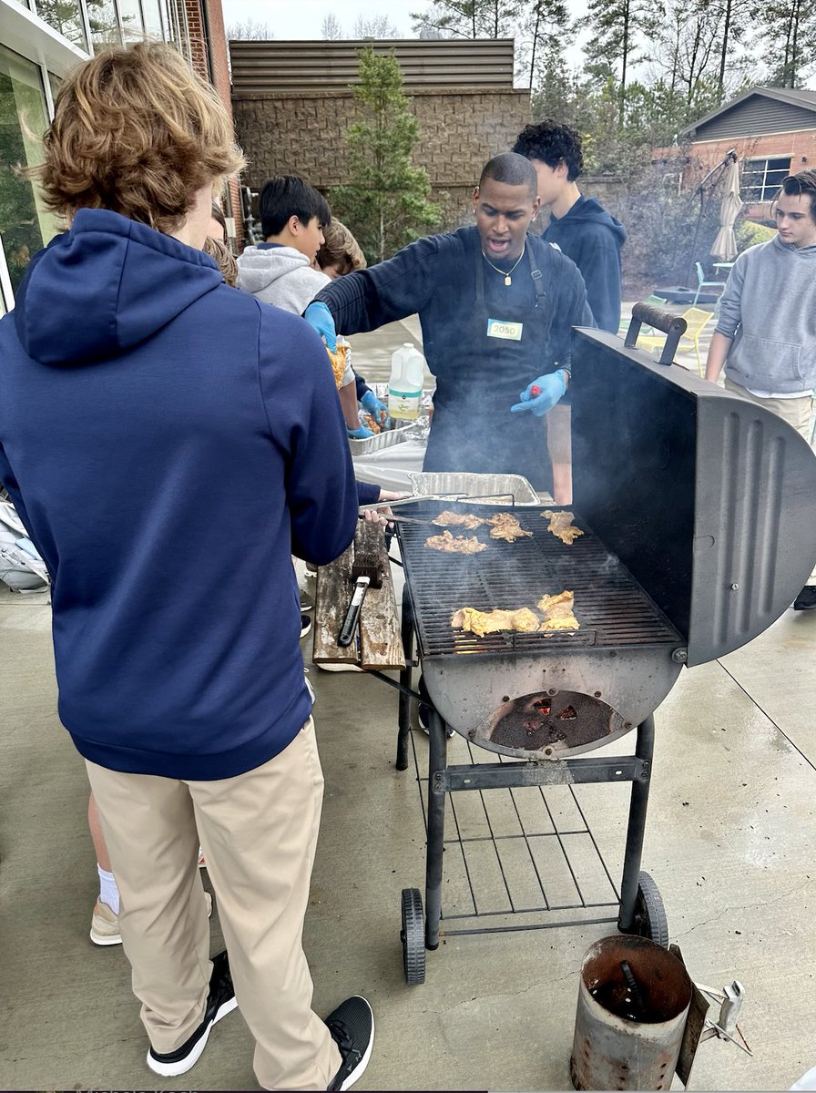 klundstromatmv's tweet image. This is what assessment looks like in Molecular Gastronomy @TheMVSchool at #MVUpper #MVChemistry #learningrequiresflexiblespaces