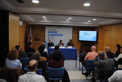 La directora de la Axencia Galega de Innovación, Patricia Argerey, participó en la jornada informativa celebrada en colaboración con la Confederación de Empresarios de Lugo para explicar las convocatorias abiertas o próximas a publicar  noticiasvigo.es/la-xunta-infor…