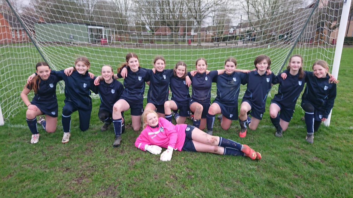 MrsLWalkerPE1's tweet photo. A 5-1 win against TOA in the first round of the county cup for the Under 12 football team. POTM Emilia. Great work girls. @DidcotGirls #TeamDGS https://t.co/gKnsh1LUPS
