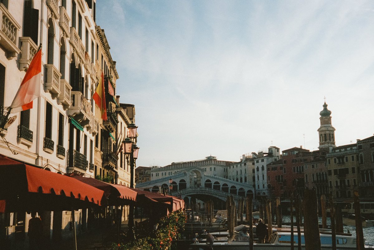 michaelboegl's tweet photo. Venice on 35mm film 🎞️ https://t.co/5euI7XFlGa
