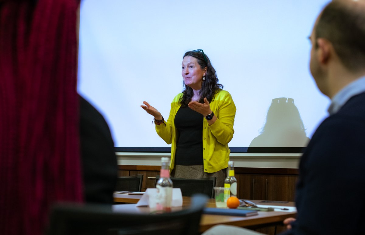 They heard from Jackie McKenzie, Director of External Relations, about Abertay's civic engagement and Drs Rebecca Wade and Kathy-Ann Fletcher about the success of our student work placements as part of our curriculum to support work-ready graduates. 🎓