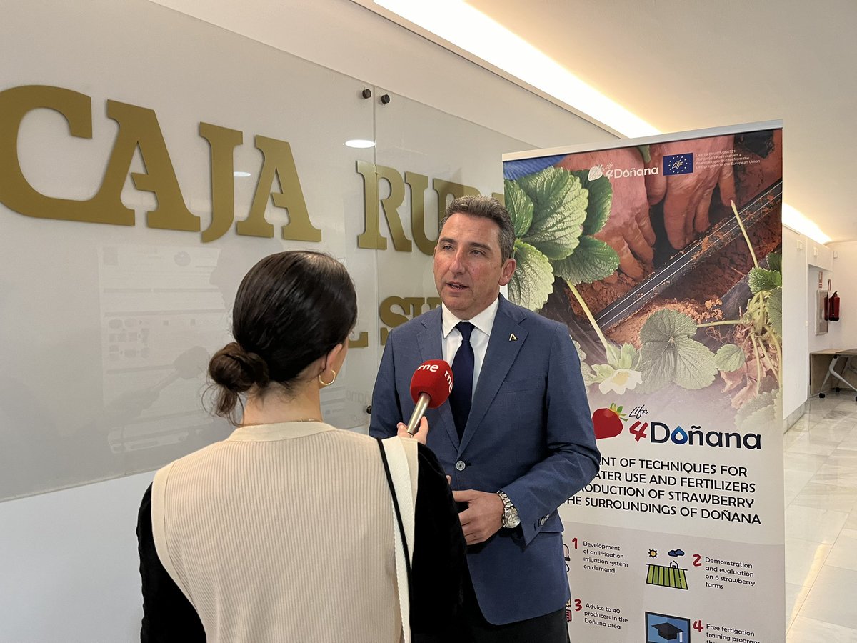 La #conferencia final de #life4doñana ha despertado el interés del sector y de los #medios de #comunicación 🎤🎙️📻📺📺