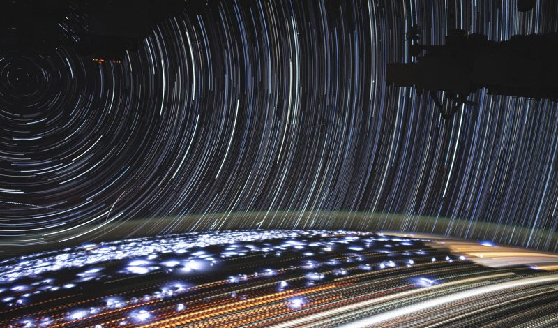Dave_Child's tweet photo. @mrjamesob This is a timelapse taken from the ISS. Stars.

https://t.co/sNl9jN7EKb https://t.co/eIzv744IhD