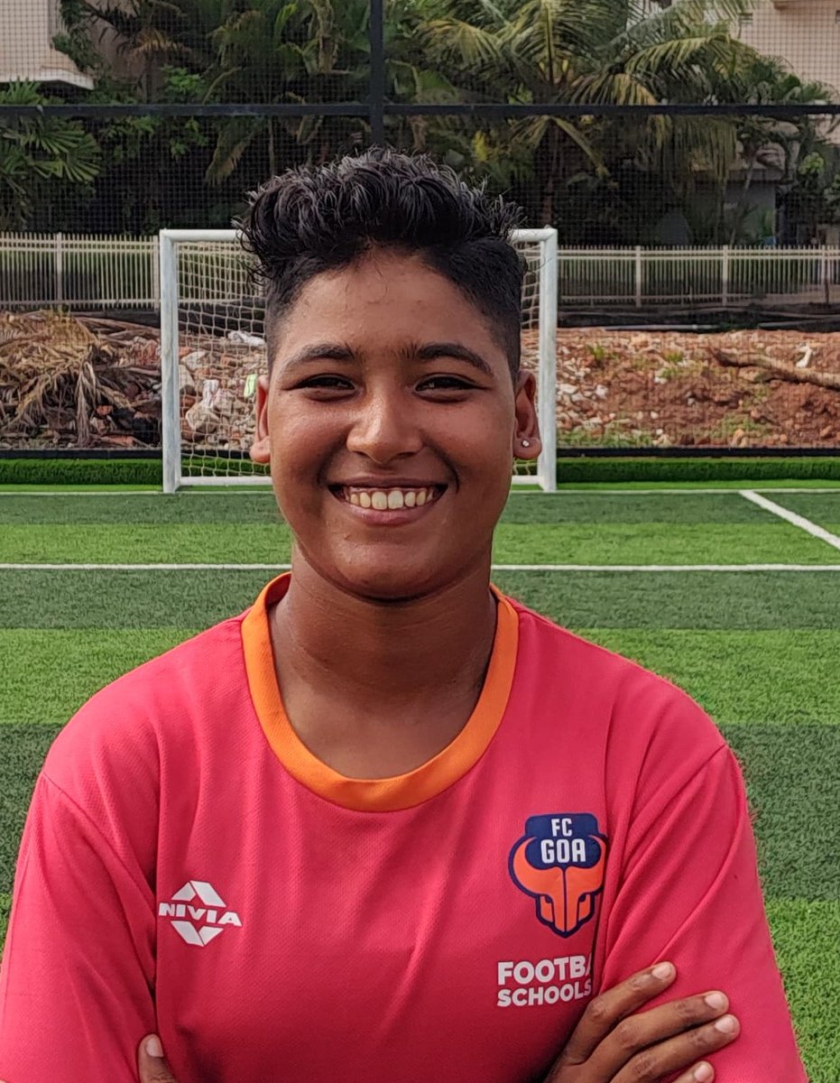 forcagoaorg's tweet photo. Two of our female coaches we hired are now full time employees with FC Goa, Goa’s biggest football club.😍⚽️
#ForcaGoaFoundation #UzzoOnceAgain #GirlsScoreGoals https://t.co/c4zM4xgbRB