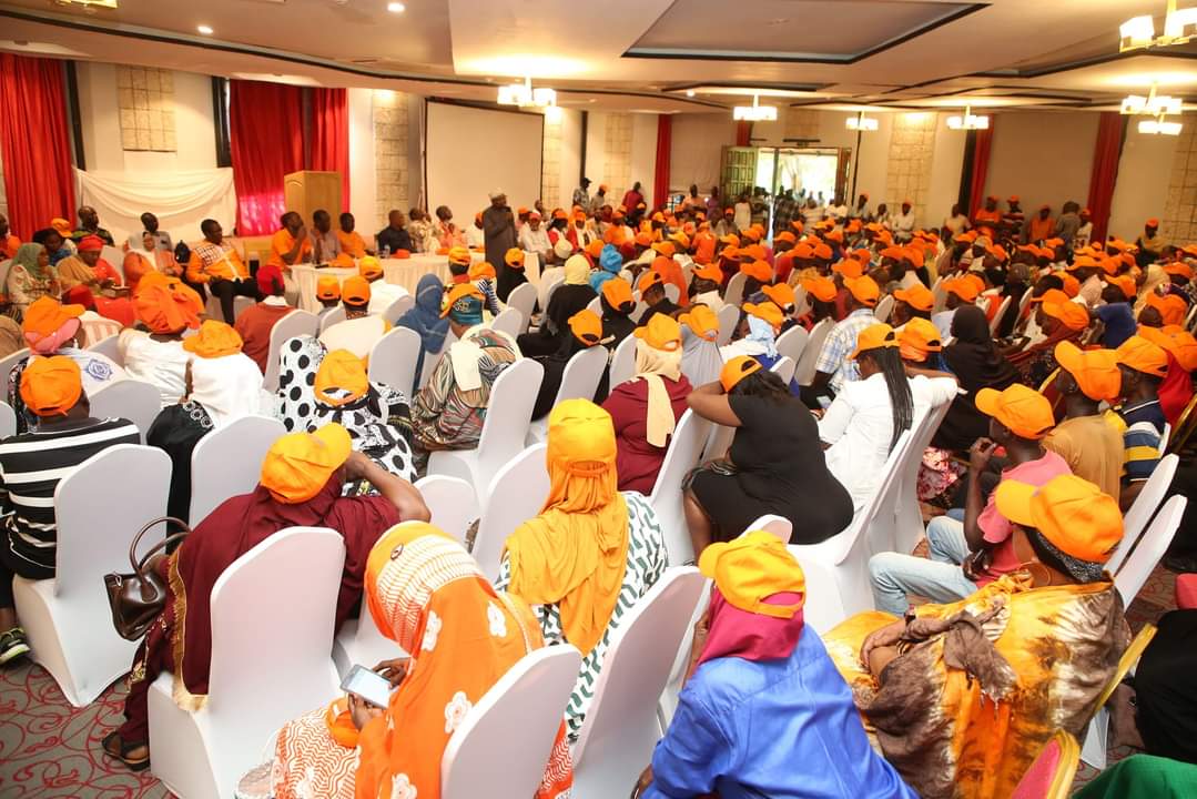 At a meeting of ODM delegates from Kwale county in Diani as we continue with our membership drive.  The meeting was presided over by H.E Raila Odinga , the party leader. #MbelePamoja #odmtukopamoja #MOMBASAFAHARIYANGU