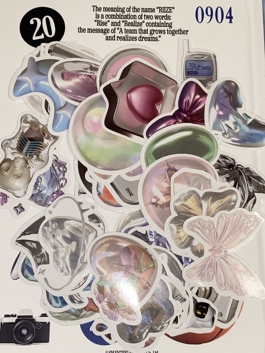 buy_DIST's tweet photo. po sticker & case udah di tangan aku π #upDIST https://t.co/SEtVJ9hd0H