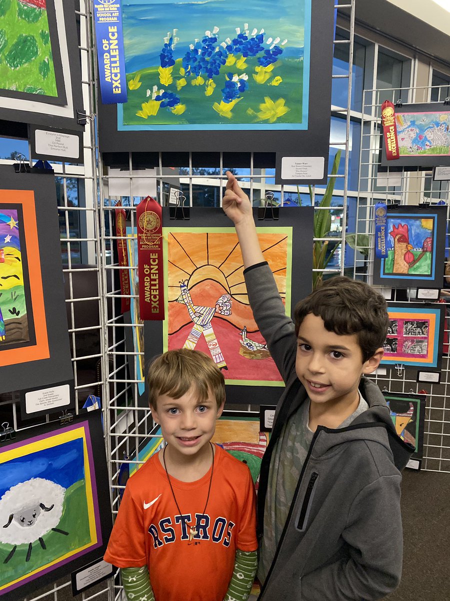 Anne Lynch tweet media