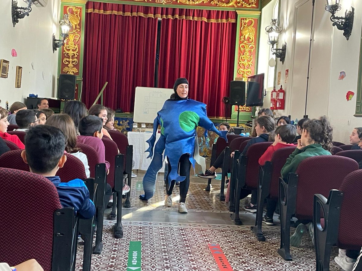 FProgresoysalud's tweet photo. 🤩 ¡Reanudamos nuestros talleres infantiles de #investigación biomédica!

👧 Hoy ha sido el turno de l@s alumn@s de 5º y 6º de primaria del CEIP José María del Campo de Sevilla

@CEIPJMdelcampo @activamentes https://t.co/KCKJjZVrmX
