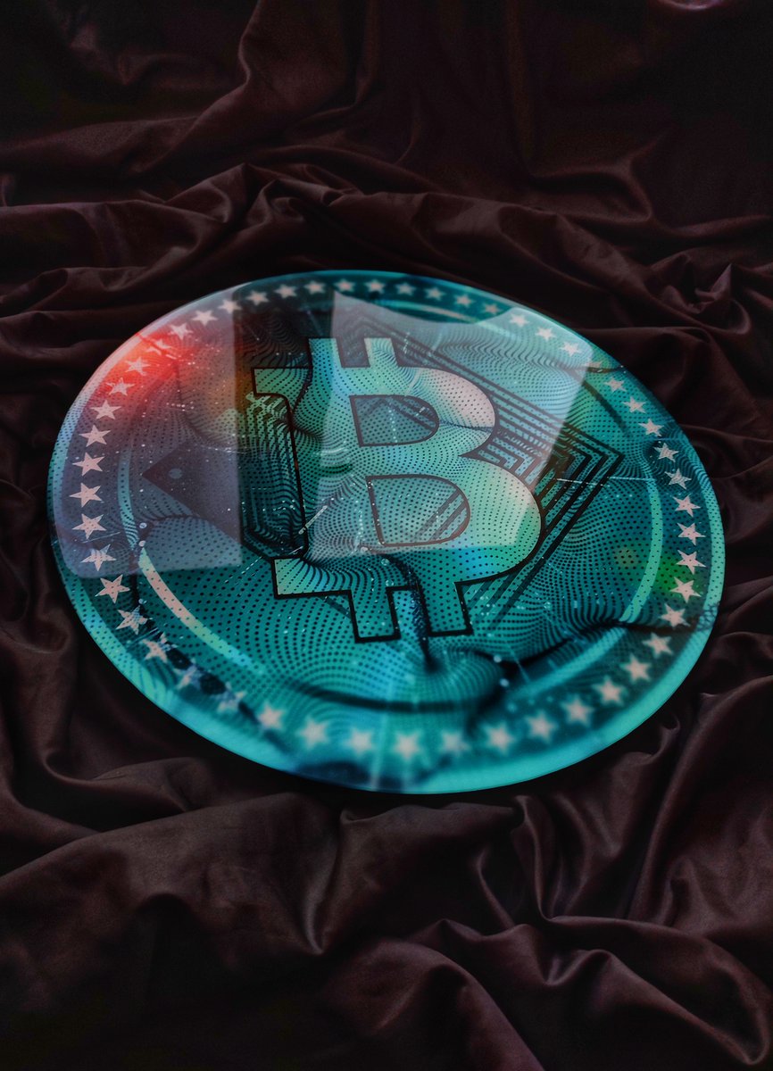 PCCoins's tweet photo. We present the 5. Collection!
🌠 Each coin is made of fluorescent epoxy resin🌠
📐 Diameter: 40 cm, thickness: 1.7 cm, weight: 1.5 kg 📐
You can buy it here:
https://t.co/FARvoo7qcR
#Bitcoin https://t.co/UU8CVRiyWn