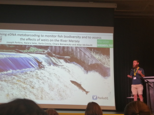 fsbi_symposium's tweet photo. Hear what previous students have experienced;

🗣️@perks91 on attending #FSBI2018 "If I did not join the FSBI or apply for the FSBI conference, my PhD opportunity at @jcu may not have presented itself". https://t.co/mGLzHMmrQX