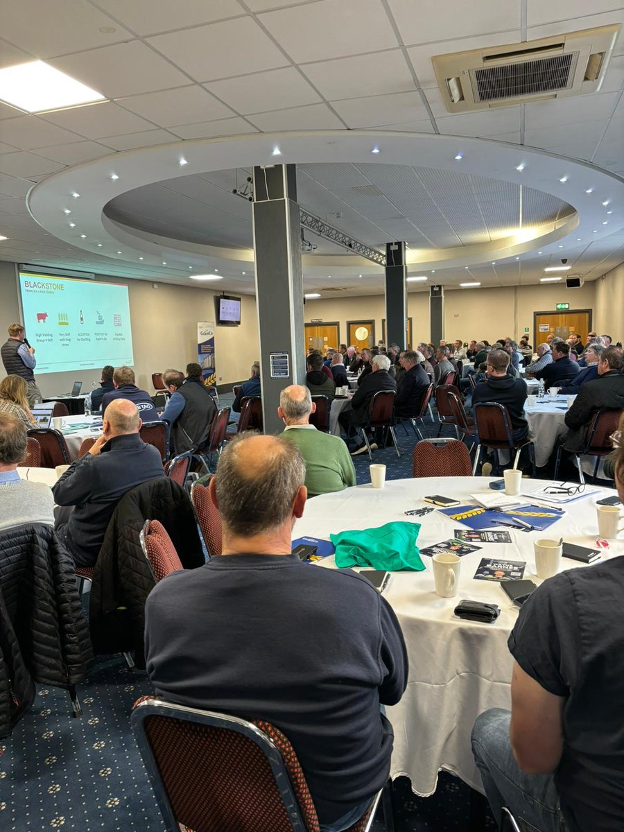 behind_the_seed's tweet photo. Informative fun briefing at @grain_co in Darlington. @Elsomsseeds @FraserHugill @BASFcropUK @niabgroup. Great turn out and excellent chats about BAMFORD and BLACKSTONE wheats. Grain Markets. Polysulphates. SFI. Inputs. #BehindTheSeeds https://t.co/7cFUGQgVab