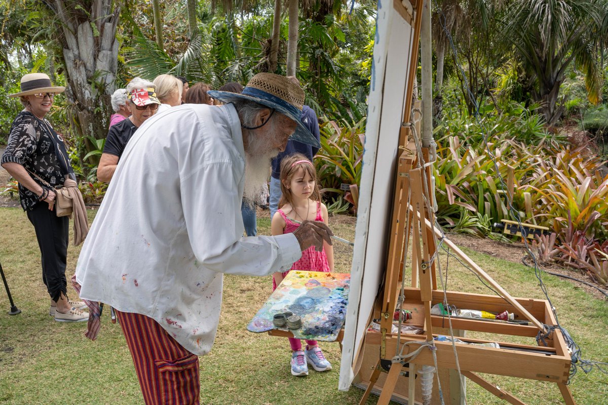 LifeInNaples tweet media