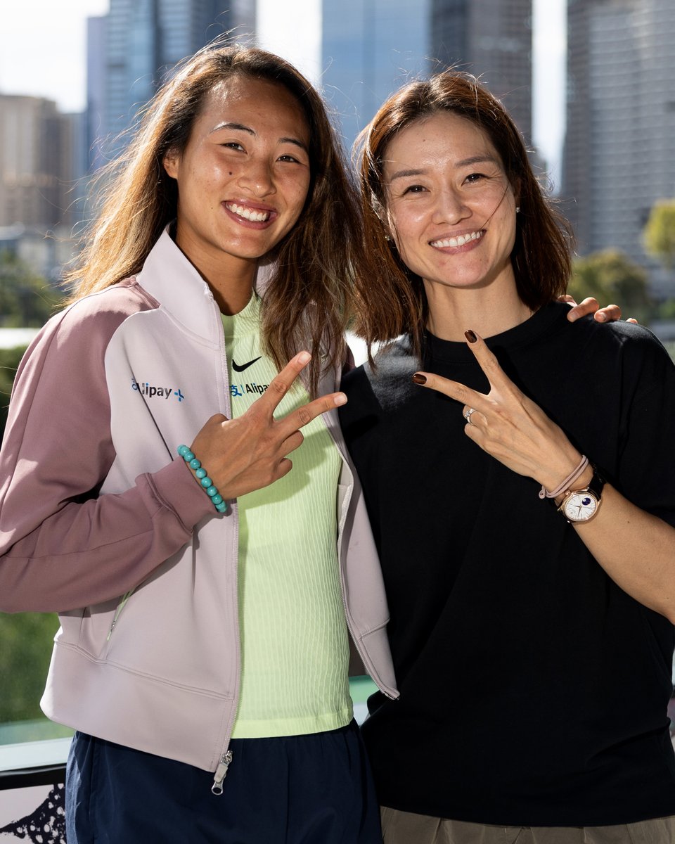 A pair of Grand Slam finalists ✌️ 🇨🇳

#AusOpen • #AO2024