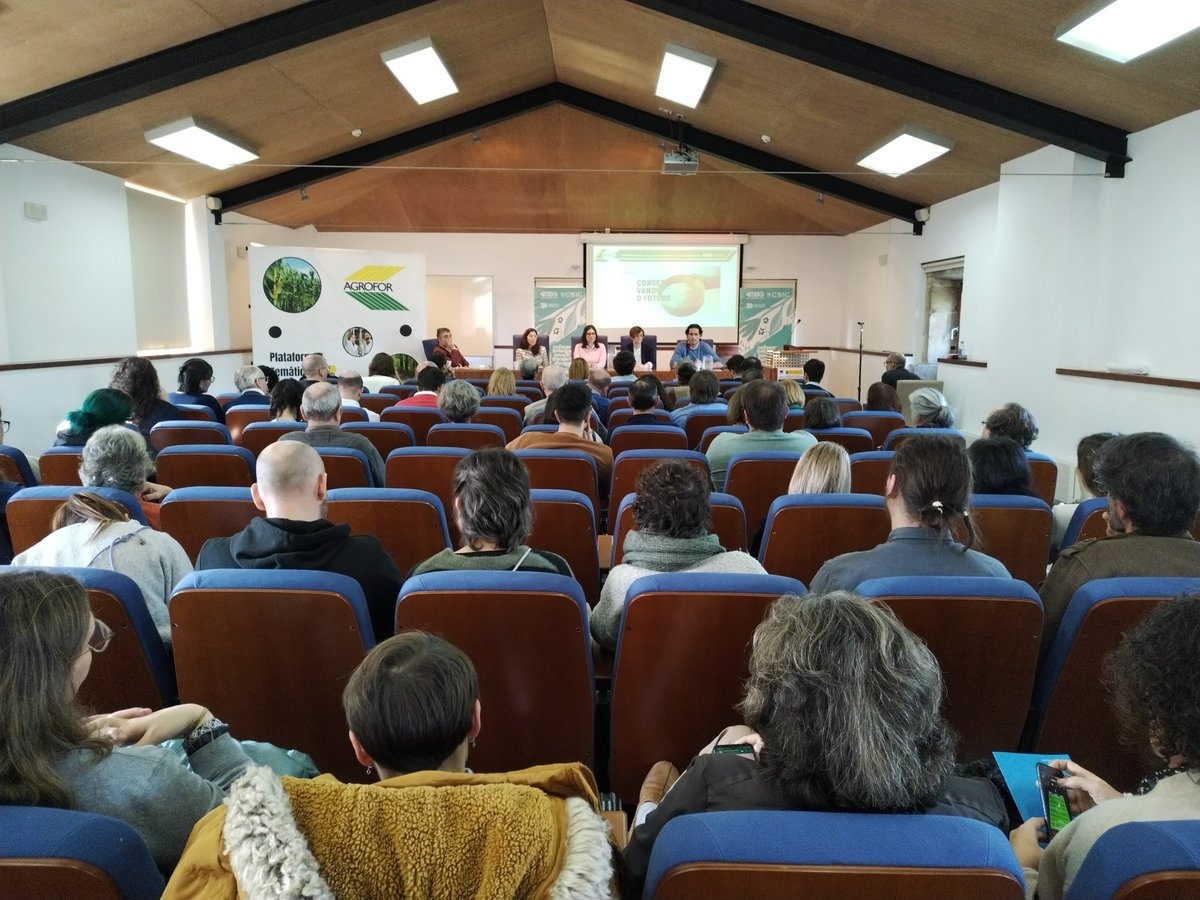 mbg_csic's tweet photo. @CSIC_VAACT @elena_cartea @CSIC @INIA_es @gofitonet @IAS_CSIC @grupodacunha @axenciaGAIN @Xunta Y hasta aquí la presentación de #AGROFOR. Muchas gracias a los participantes y a los asistentes (tanto online como presenciales).
@CSIC @CSICdivulga @CSIC_VAACT @CSICGalicia @mbg_csic
#pti #transferencia #COLABORACIÓN #innovación #interdisciplinar https://t.co/FAfV0vpYGS