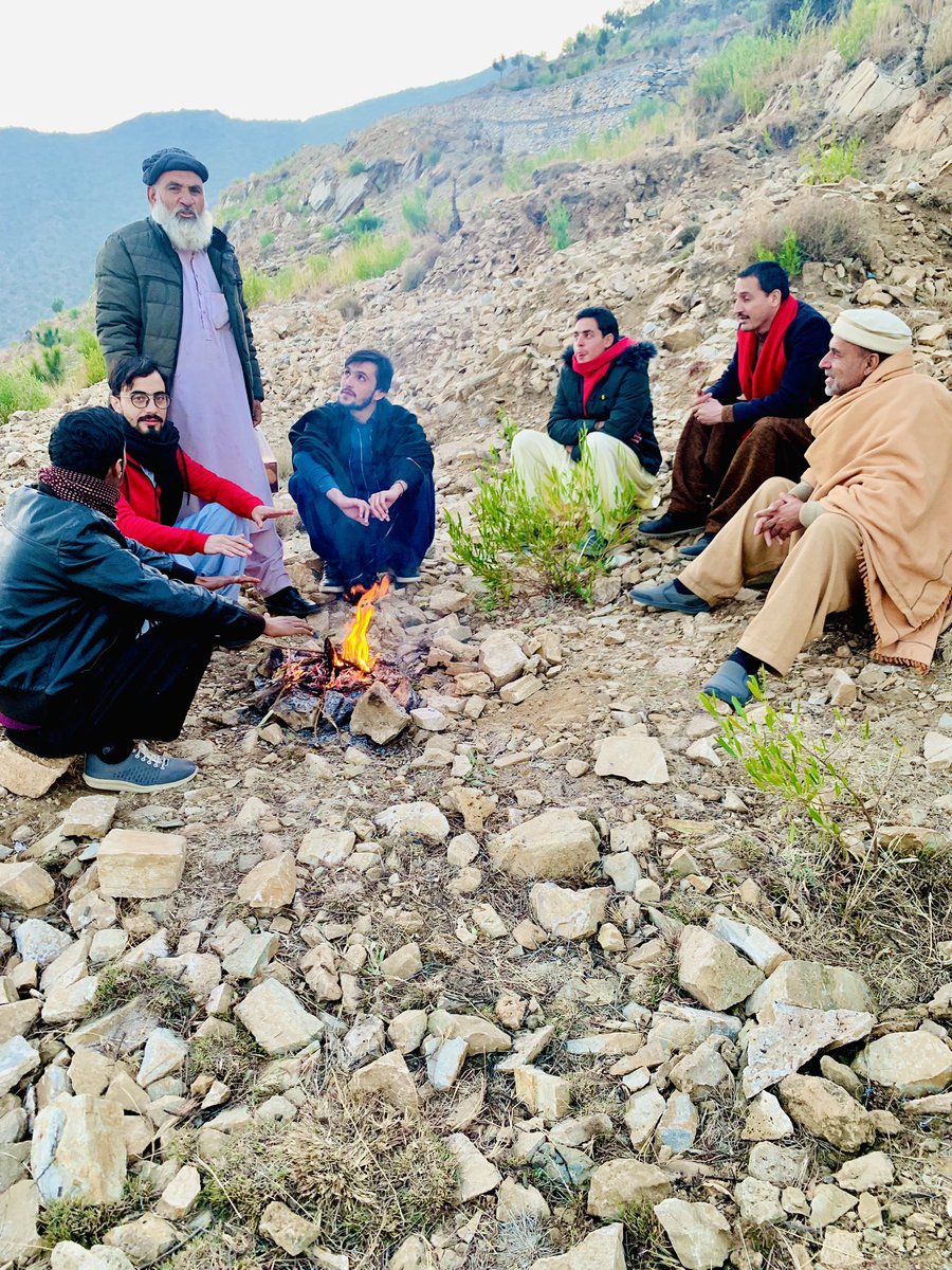 AdilRazaKhan18's tweet photo. لکه شمع بدنصيبه!!!
يا به سوازم يا به مرامه 🕯️
#kali
#masharan
#agra
#mazegar https://t.co/XJtQW3SGT2