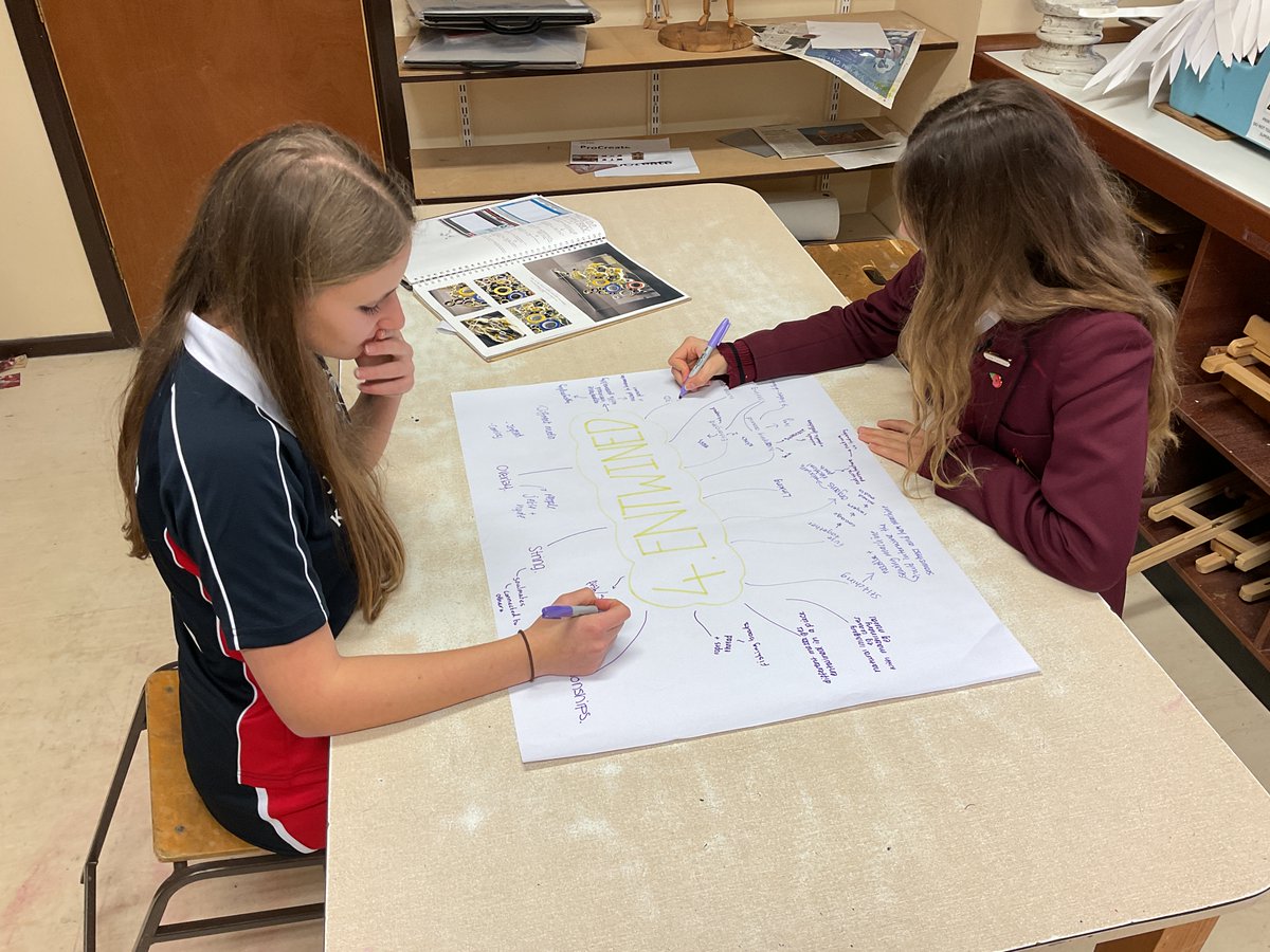 Art Dept. at Bolton School Girls’ Division tweet media