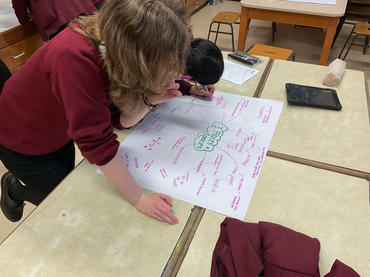 Art Dept. at Bolton School Girls’ Division tweet media