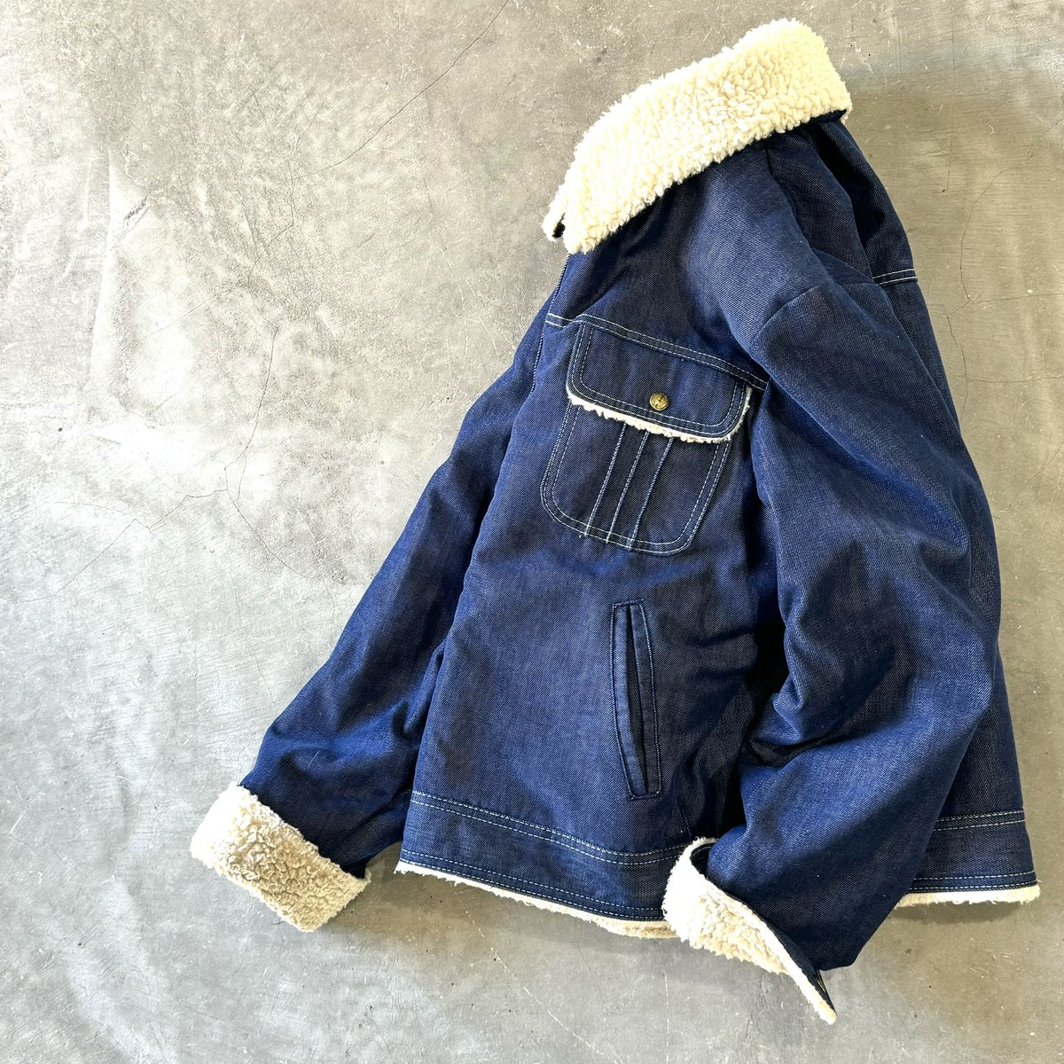 _HAKUi_'s tweet photo. 【 in stock 】

70’s “JC Penney” sherpa jacket

・Instagram ☞ https://t.co/6wA1VcsZRh https://t.co/YTaVp5cHtT
