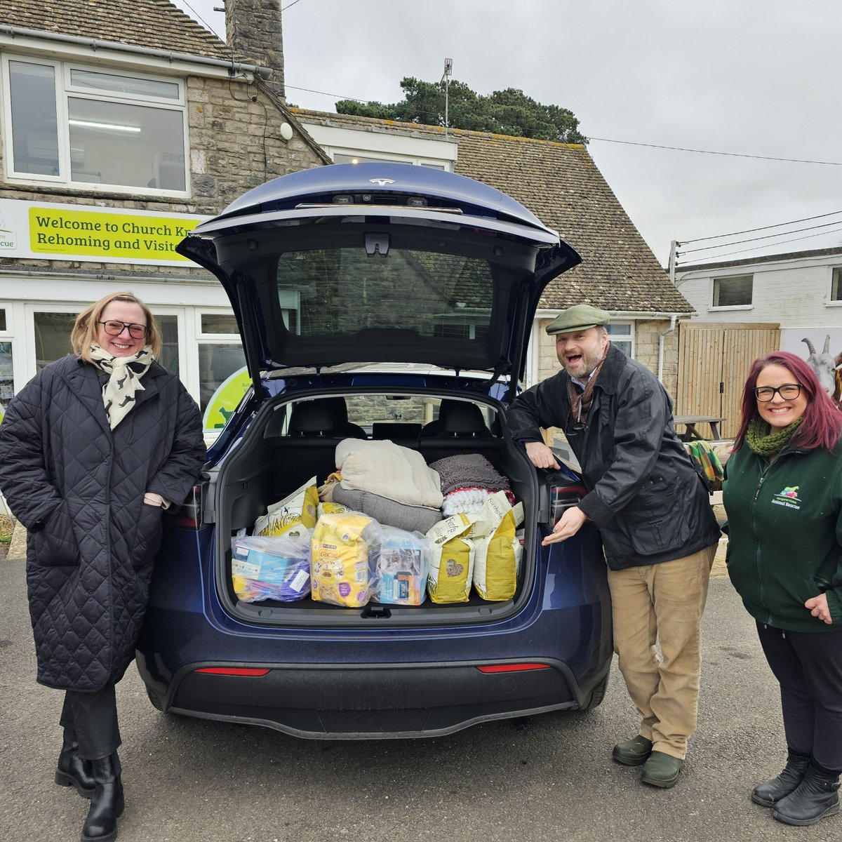 We are so grateful to the team at <a href="/winkworthBH23/">Winkworth Highcliffe & Mudeford</a> for raising an incredible £435 for us over the festive period!

We were delighted to welcome Simon &amp; Lisa from Winkworth, and Lisa's mum, Betty, to our Church Knowle centre for a visit to thank them for all their amazing support 💚
