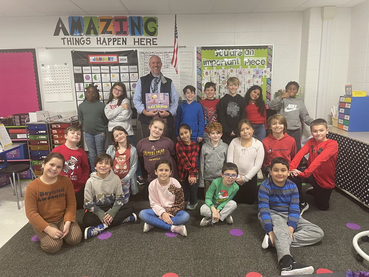 Doug Eccarius tweet media