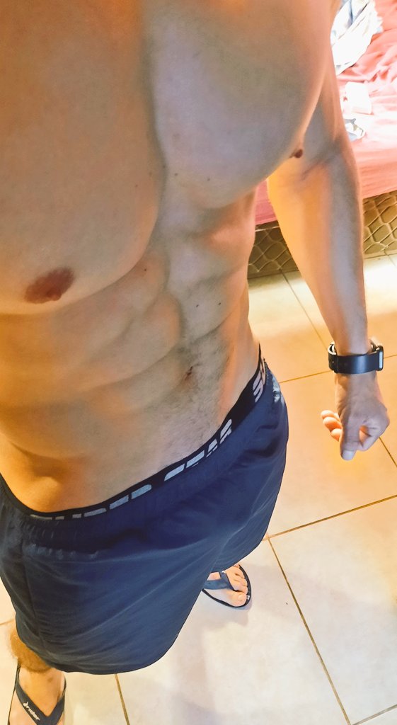 reee_py's tweet image. Rt ⚡️⚡️