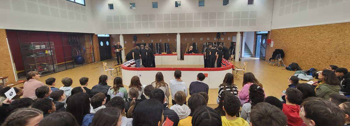 Match d'impro au collège A. CAMUS : un collège qui vit son théâtre...