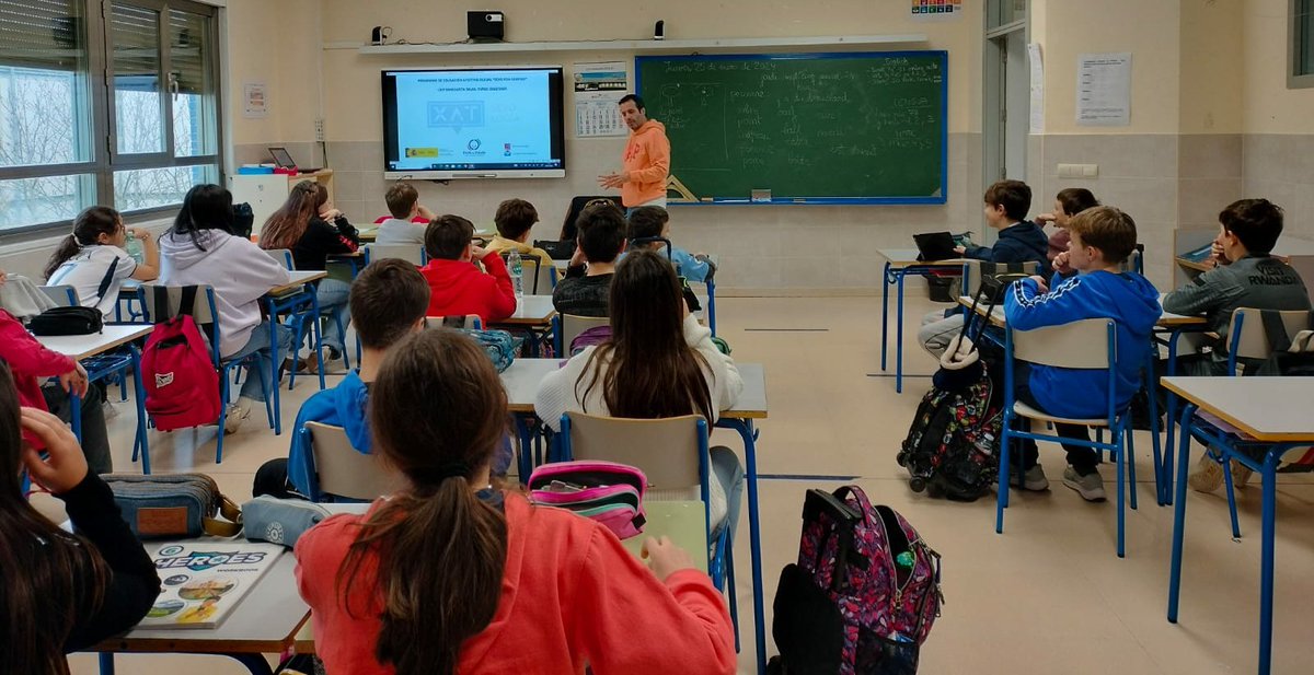 Alumnado de 5° y  6° #PRI participa en la 1° sesión del Taller  Educación Afectivo-Sexual con Juan González Romera de <a href="/XatSexologia/">XatSexologia</a> en el que reciben informaciones relativas a la #Afectividad y #Sexualidad  #EducaciónIntegral <a href="/educacyl/">Educación JCyL</a> <a href="/cfievalladolid/">CFIE VALLADOLID</a> <a href="/AytoArroyo/">Ayuntamiento de Arroyo de la Encomienda</a> #SoyDelRaimundo