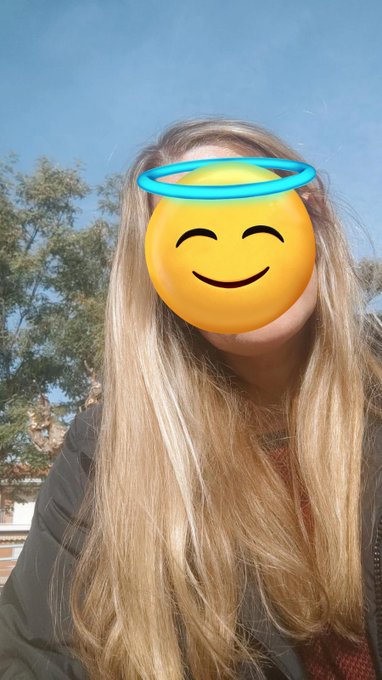 Si recibo 100&euro; en mi PayPal subo foto de mi cara y sabr&eacute;is como soy por fin:  spike69lgc@hotmail.com  😋😋😘😘