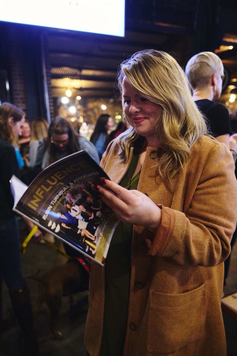 SPOTTED: Sarah Sims of Lila Jaber Consulting checking out the new edition of #INFLUENCEMagazine at @RDBD.

You can order a copy at InfluenceMagazineFlorida.com.

Photo via @AlexWorkman 

#FlaPol