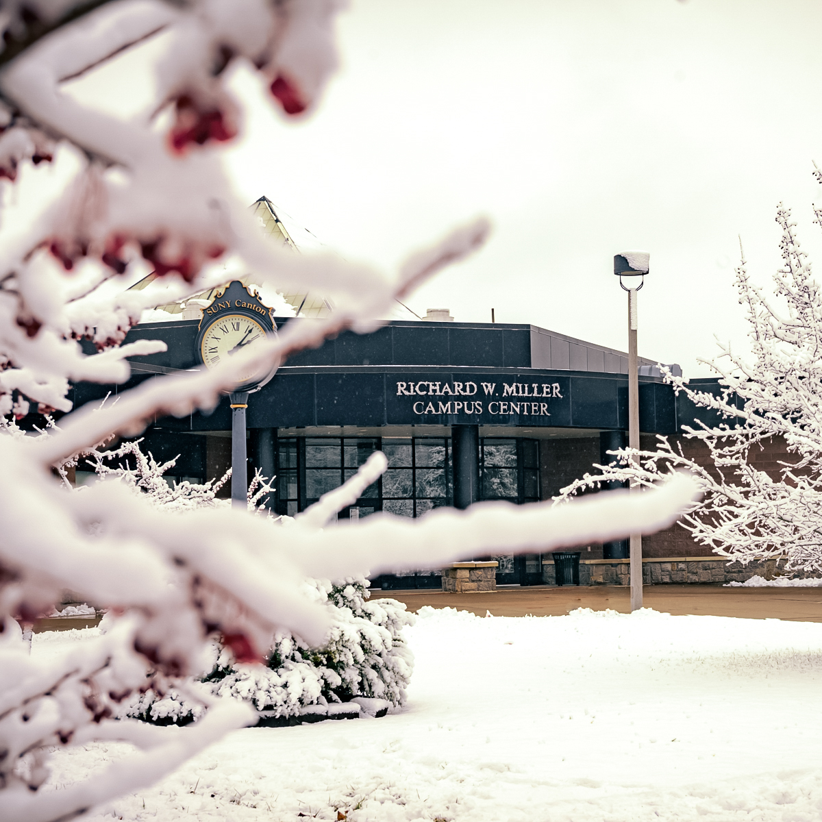 SUNY Canton Weather Alert: The college is now pivoting to remote classes for the entire day, Thursday, Jan. 25, due to the weather. Stay safe out there! ❄️🌨 🥶