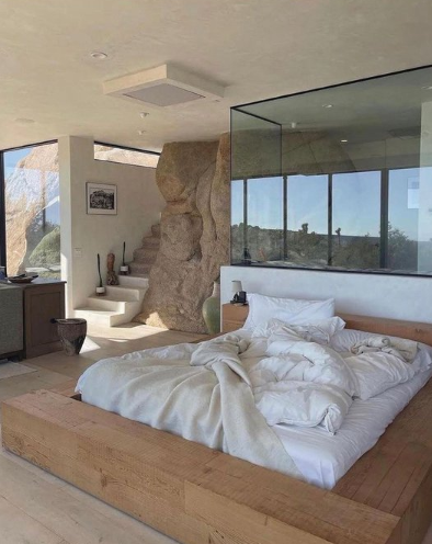Perfect bedroom.