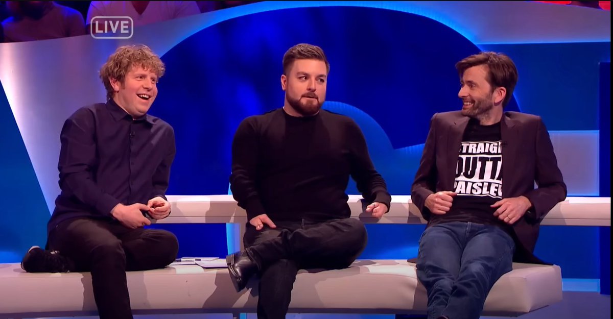 Zalas's tweet photo. am I goin off my nut or is David Tennant wearing a Straight Outta Paisley top on live telly ahahaha https://t.co/bit0UNCezs