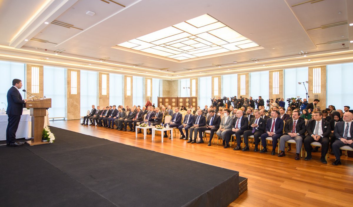Cumhurbaşkanlığı Hukuk Politikaları Kurulu (@tccbhpk) on Twitter photo Cumhurbaşkanlığı Hukuk Politikaları Kurulu tarafından düzenlenen ve açılışı Sayın Adalet Bakanı Yılmaz TUNÇ tarafından yapılan “Yeni Anayasa Genel Değerlendirme Çalıştayı” Cumhurbaşkanlığı Külliyesinde  gerçekleştirilmiştir.
<a href="/yilmaztunc/">Yılmaz TUNÇ</a> Cumhurbaşkanlığı Hukuk Politikaları Kurulu tarafından düzenlenen ve açılışı Sayın Adalet Bakanı Yılmaz TUNÇ tarafından yapılan “Yeni Anayasa Genel Değerlendirme Çalıştayı” Cumhurbaşkanlığı Külliyesinde  gerçekleştirilmiştir.
<a href="/yilmaztunc/">Yılmaz TUNÇ</a>