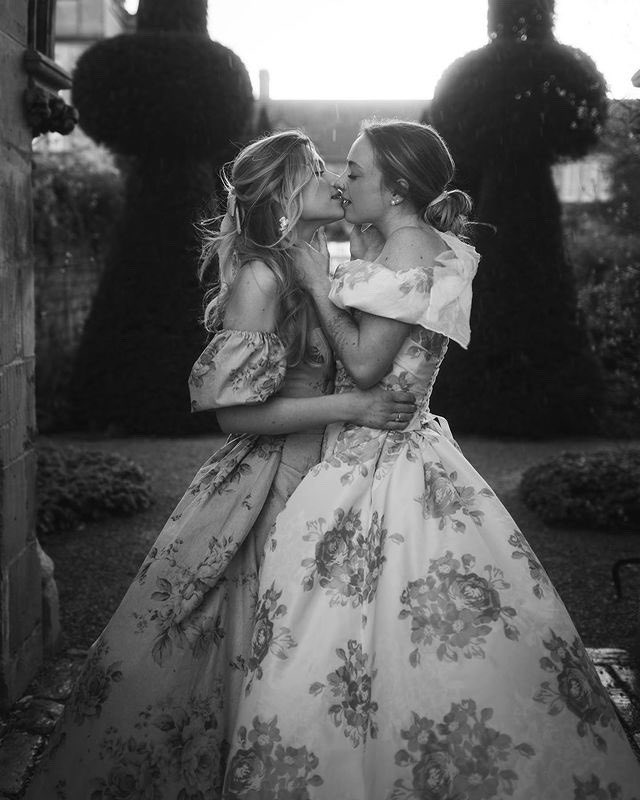 GIRLSWITHGlRLSS's tweet photo. https://t.co/5jGKqvnRBG