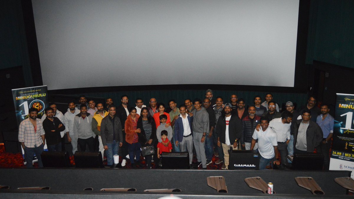 SreenivasPRO's tweet photo. Acclaimed Award-winning film #Minugurulu directed by #AyodhyakumarKrishnamsetty celebrates 10 years of its release ✨

Special screening on the occasion recieved wonderful response 🤩

#10YrsOfMinugurulu 🐝
@DirAyodhyakumar #AshishVidyarthi @hasinimani #RaghubirYadav #DeepakSaroj https://t.co/V5yz2ur83g