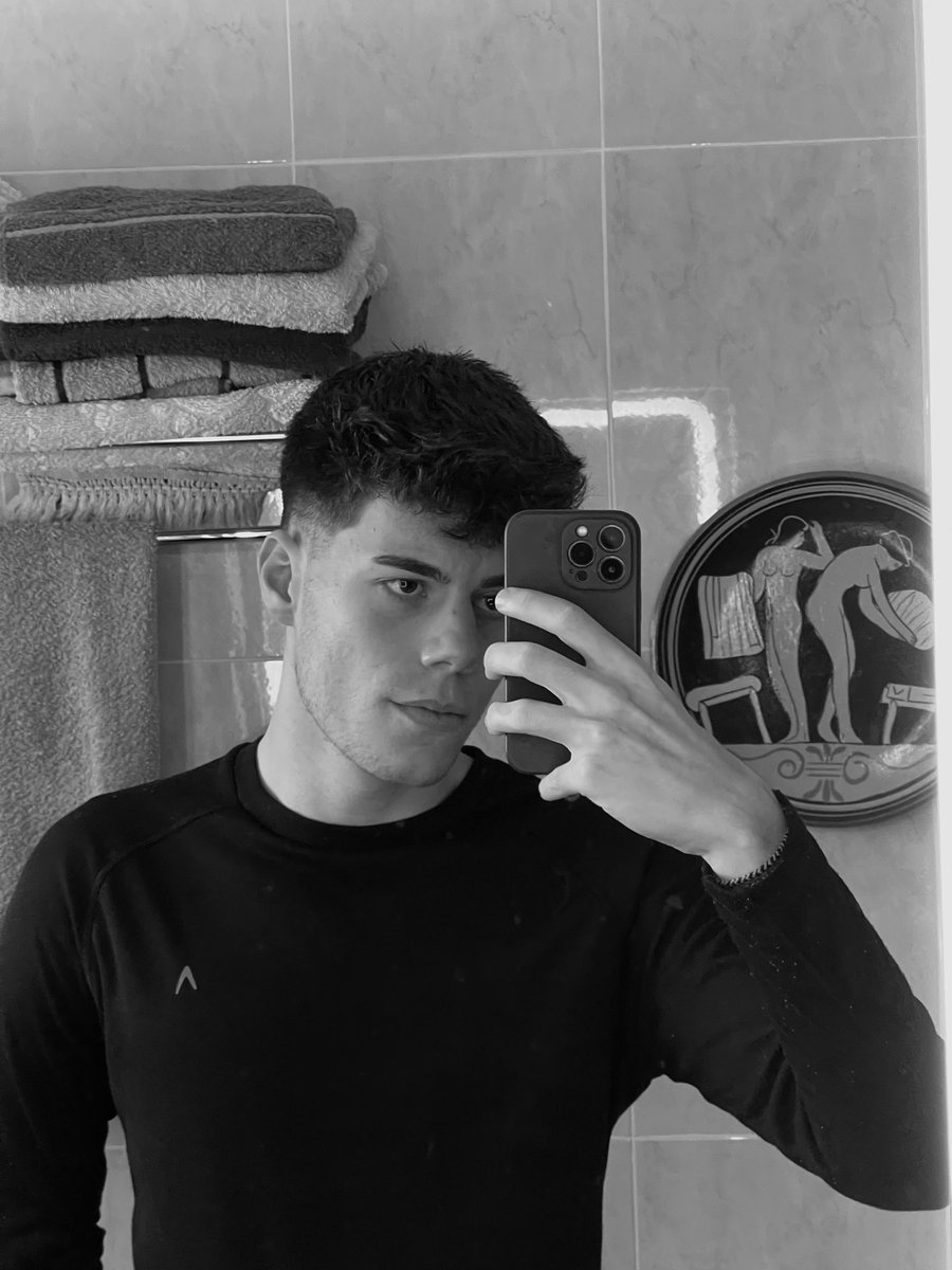 Camilo tweet media