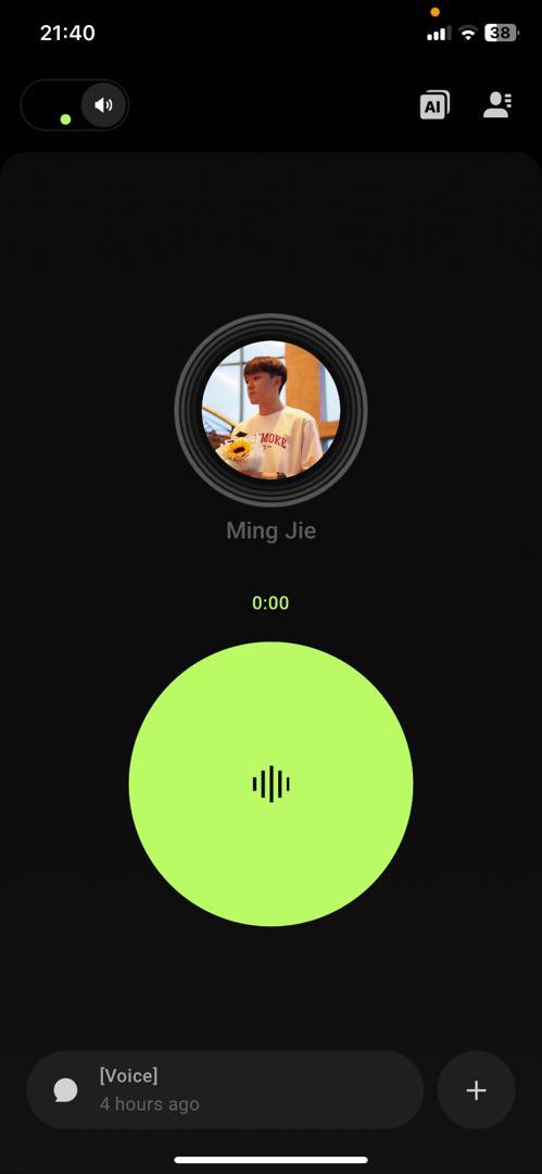 snizlyn's tweet photo. I jumpa app macam walkie talkie! Seronok sembang dengan kawan. Voice yang I send tu diorang boleh dengar live & autoplay even tengah buka app lain. Guna untuk meeting pun boleh, lagi senang! Nanti voice kita boleh dengar balik tau
@BuzMalaysia #VoiceMessage #CommunicationApp https://t.co/8SiF1IaLX7
