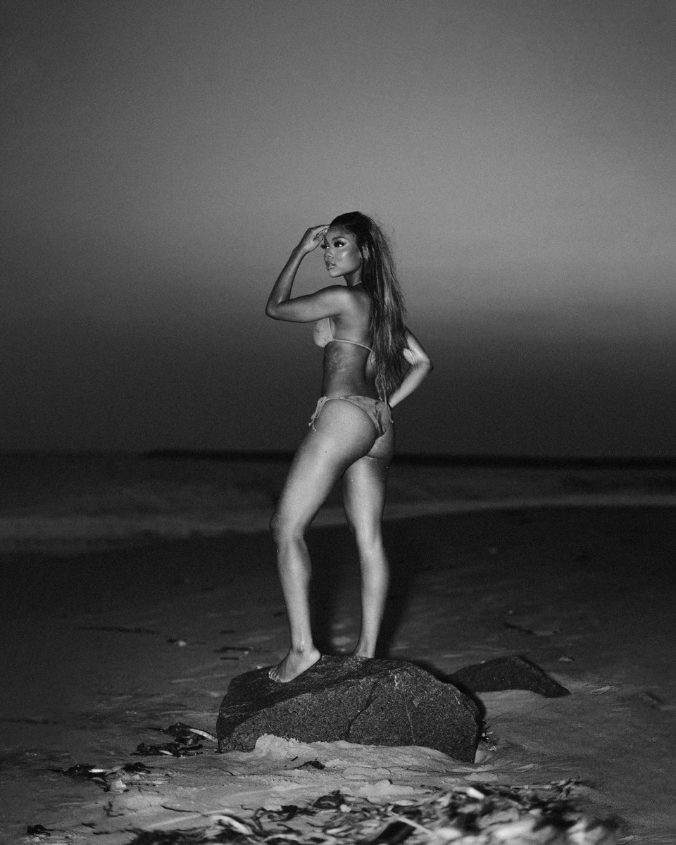 LifeofJessicaaa's tweet photo. Your dream body, his dream girl 🤍 https://t.co/MSQgDkJv1O